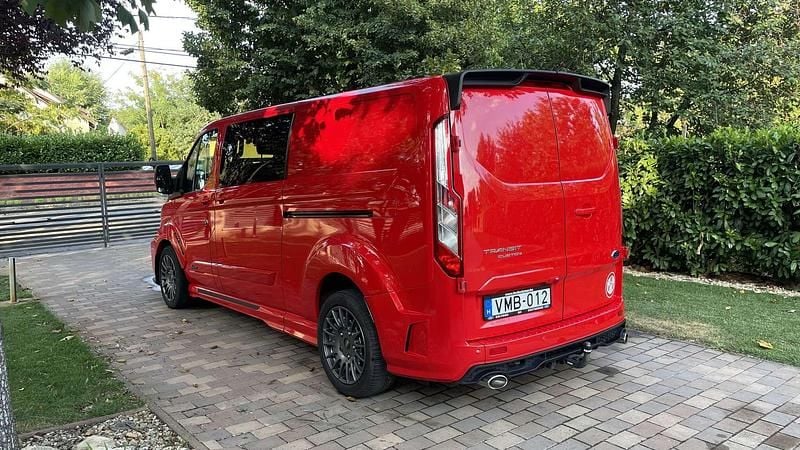Gebraucht Ford Transit Custom 185 PS (136 kW) 2022 Rot Abholung