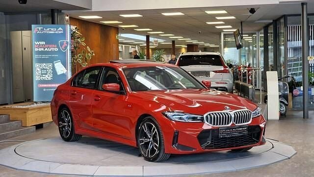 Gebraucht BMW 320 M Sport 190 PS (139 kW) 2024 Rot Limousine