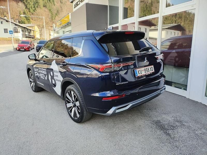 Gebraucht Mitsubishi Outlander P-HEV 136 PS (100 kW) 2025 SUV