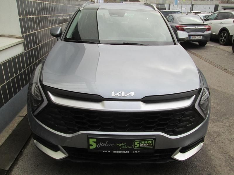 Gebraucht Kia Sportage 150 PS (110 kW) 2022 Lunarsilber met SUV