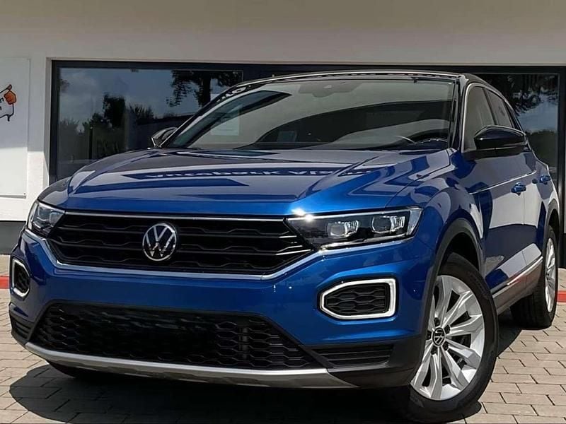 Blau Gebraucht 2021 VW T-Roc Sport SUV | € 27.580 (Fairer Preis) - Bild 1/4