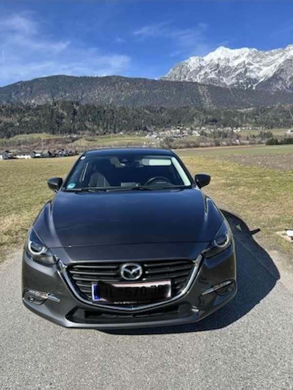 Gebraucht Mazda 3 Inclusive 120 PS (88 kW) 2018 Grau Limousine