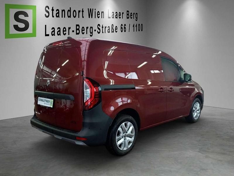 Gebraucht Renault Kangoo 89 kW (122 PS) 2022 Rot Van / Kleinbus