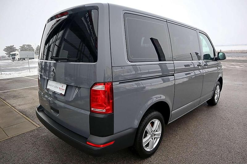 Gebraucht VW T6 102 PS (75 kW) 2019 Grau Van