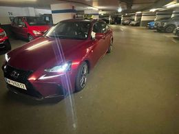 Lexus IS300h