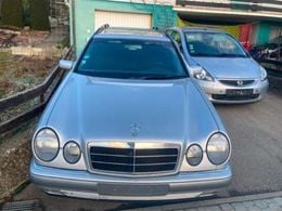 Mercedes E230