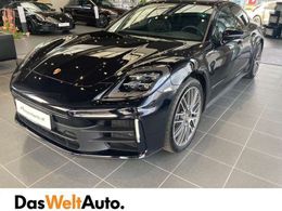 Porsche Panamera 4