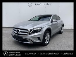 Mercedes GLA220