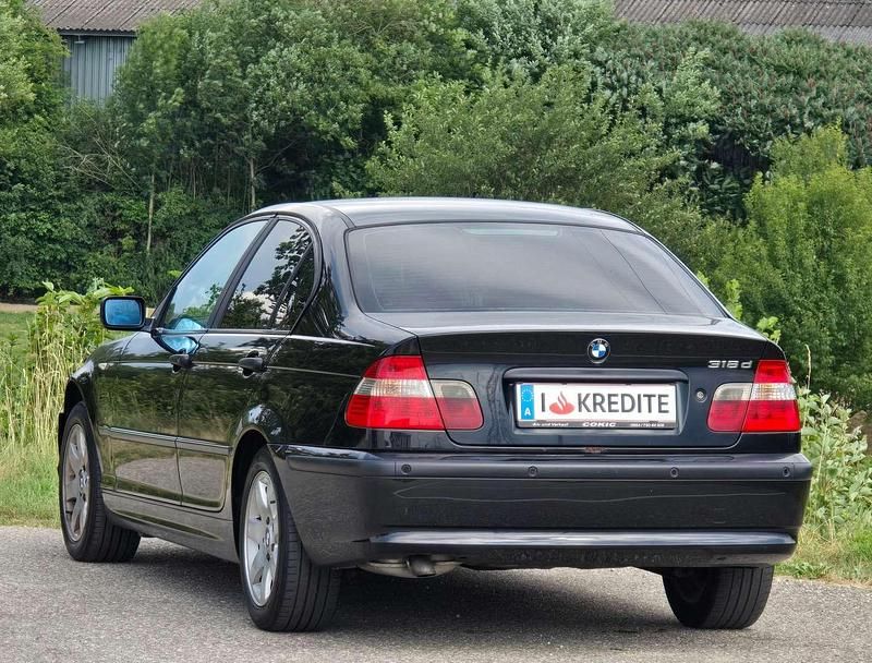 Gebraucht BMW 320 116 PS (85 kW) 2004 Schwarz Limousine