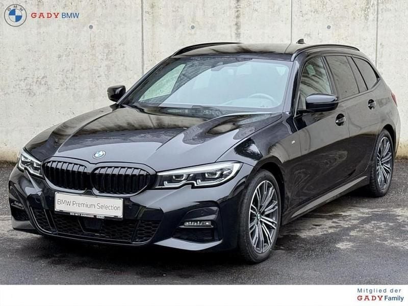 Gebraucht BMW 320 Shadowline 190 PS (139 kW) 2021 Saphirschwarz Kombi