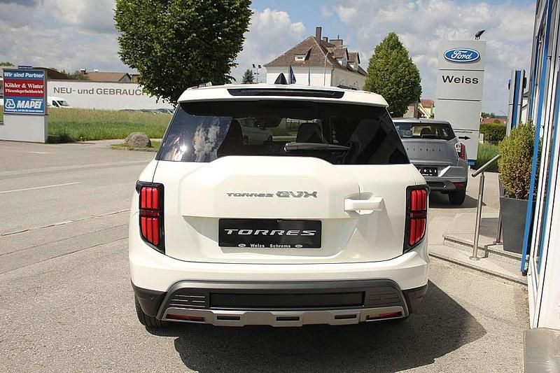 Gebraucht Ssangyong (KGM) Torres EVX 152 kW (207 PS) 2024 Weiß SUV