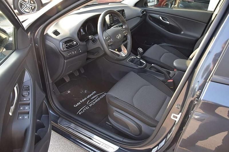 Gebraucht Hyundai i30 GO! 110 PS (80 kW) 2023 Grau Kombi