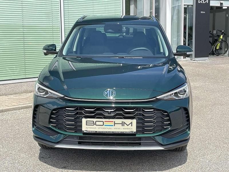 Gebraucht MG ZS Luxury 102 PS (75 kW) 2025 Grün Limousine