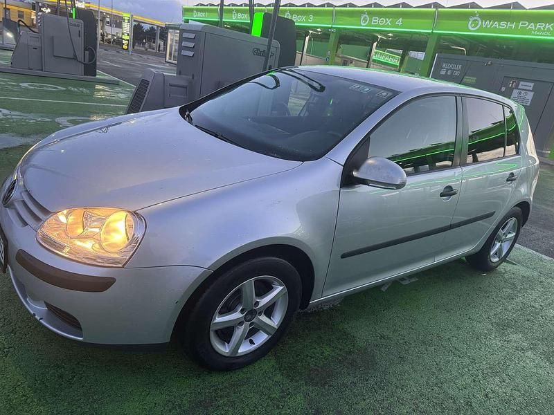 Gebraucht VW Golf IV Comfortline 90 PS (66 kW) 2006 Limousine