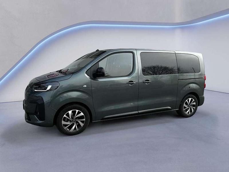 Gebraucht Fiat Ulysse 131 kW (179 PS) 2025 Grün Van / Kleinbus