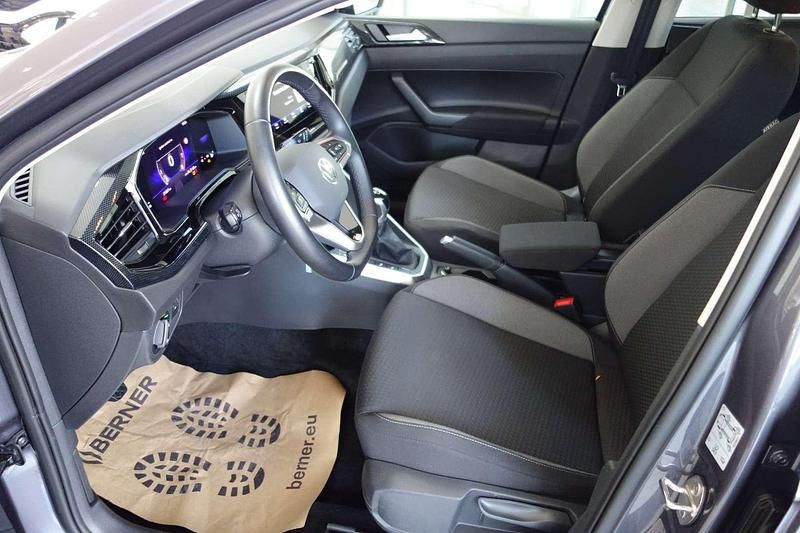 Gebraucht VW Polo Life 95 PS (69 kW) 2025 Grau Kleinwagen