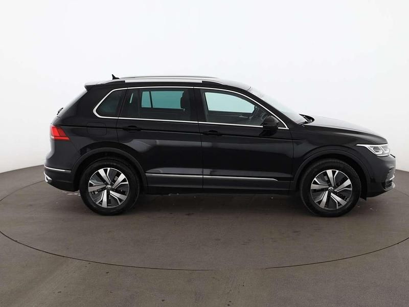 Gebraucht VW Tiguan Elegance 150 PS (110 kW) 2022 Schwarz SUV