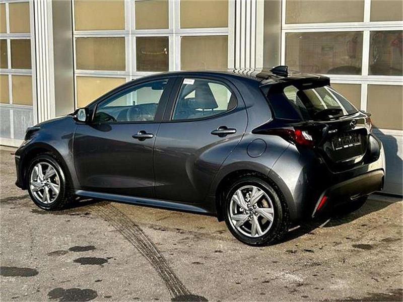 Neu Mazda 2 Exclusive-Line 116 PS (85 kW) 2025 Grau Kleinwagen