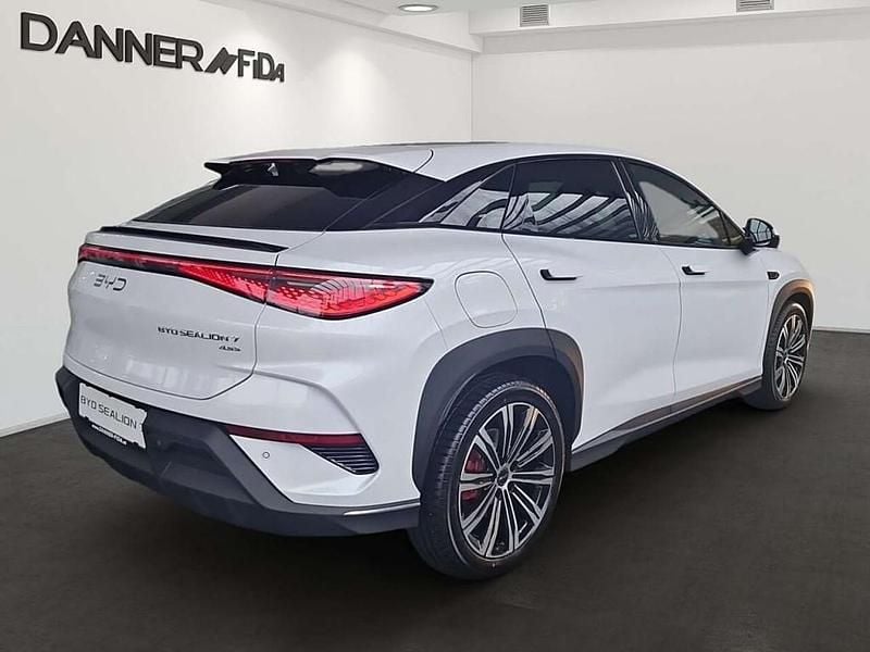 Neu BYD Sealion 7 389 kW (530 PS) 2026 SUV