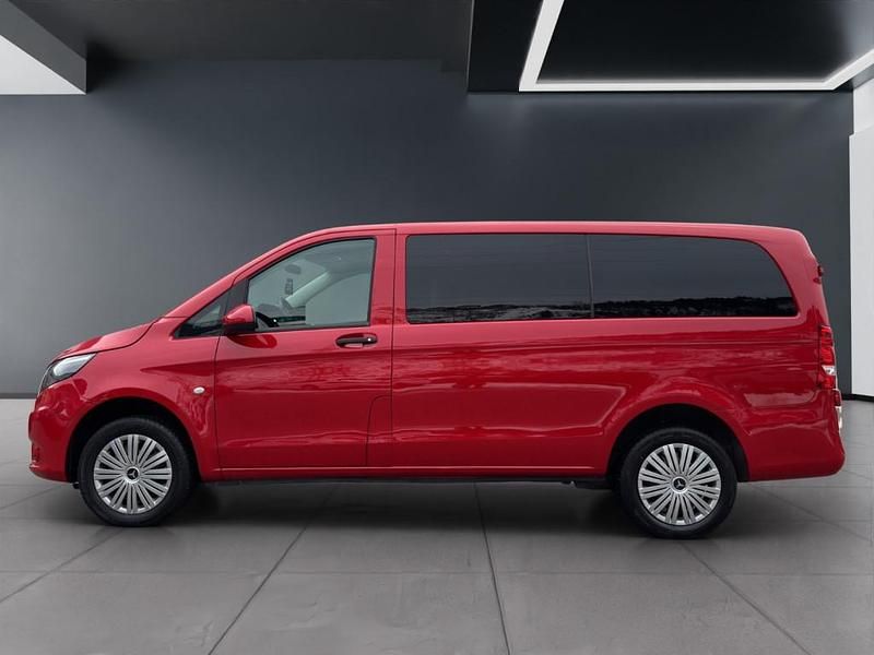 Gebraucht Mercedes Vito 136 PS (100 kW) 2019 Rot Van