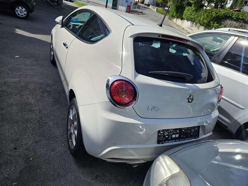 Gebraucht Alfa Romeo MiTo 120 PS (88 kW) 2015 Weiß Kleinwagen