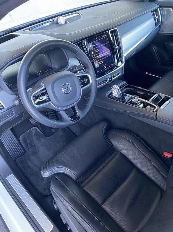 Gebraucht Volvo S90 Momentum 310 PS (228 kW) 2017 Weiß Limousine