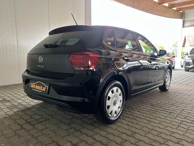 Gebraucht VW Polo Comfortline 95 PS (69 kW) 2021 Schwarz Kleinwagen