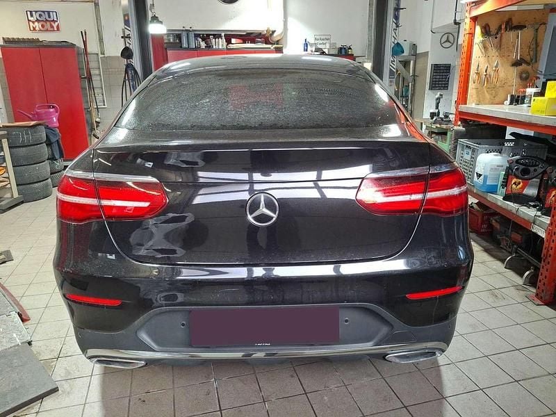 Gebraucht Mercedes GLC220 170 PS (125 kW) 2018 Schwarz SUV