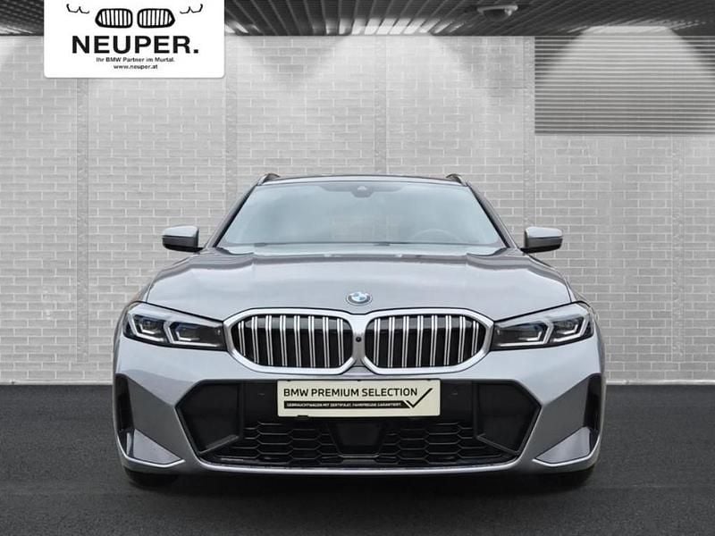 Gebraucht BMW 320 Shadowline 190 PS (139 kW) 2025 Grau Kombi
