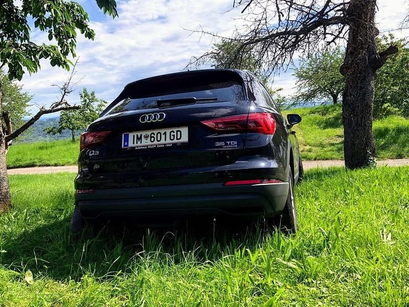 Gebraucht Audi Q3 150 PS (110 kW) 2019 Schwarz SUV