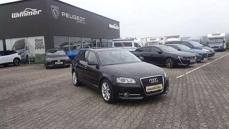 Gebraucht Audi A3 Ambition 105 PS (77 kW) 2011 Schwarz Limousine