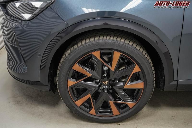 Neu Cupra Formentor VZ 2025 Magnetic grau metallic (s7) SUV