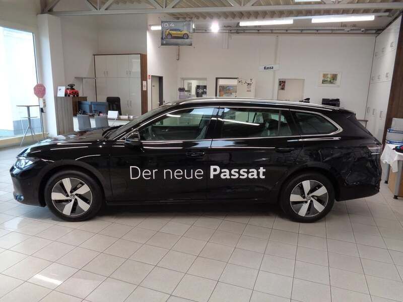 Gebraucht VW Passat Business 150 PS (110 kW) 2024 Schwarz  metallic Kombi