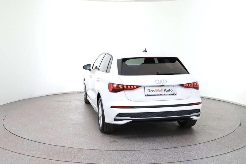 Neu Audi A3 116 PS (85 kW) 2025 Weiß Limousine
