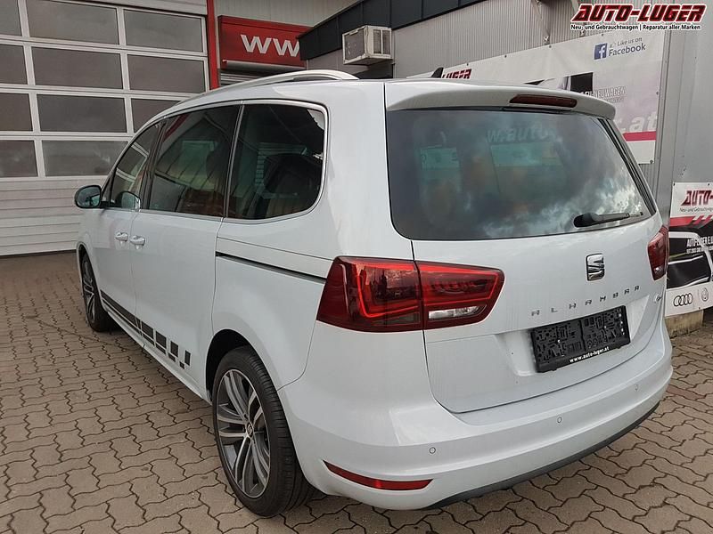 Gebraucht Seat Alhambra FR-Line 177 PS (130 kW) 2019 "white" silber Van / Kleinbus