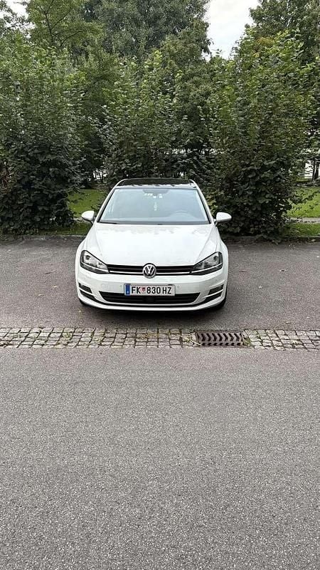 Gebraucht VW Golf VII 110 PS (80 kW) 2015 Limousine