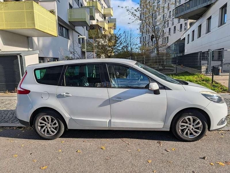Gebraucht 2014 Renault Grand Scénic Dynamique Van / Kleinbus | € 4.700 (Fairer Preis) - Bild 1/4