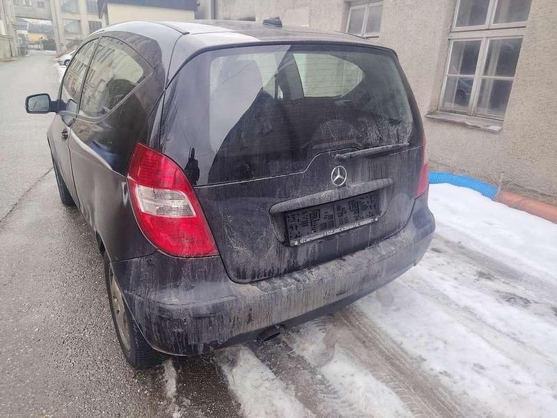 Gebraucht Mercedes A160 Elegance 75 PS (55 kW) 2009 Limousine