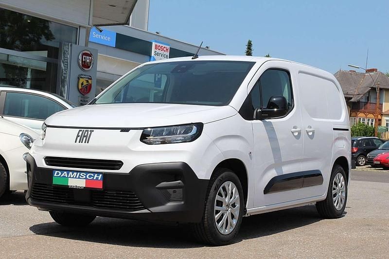 Weiß Gebraucht 2025 Fiat Doblò Van / Kleinbus | € 23.990 (Etwas zu teuer) - Bild 1/4