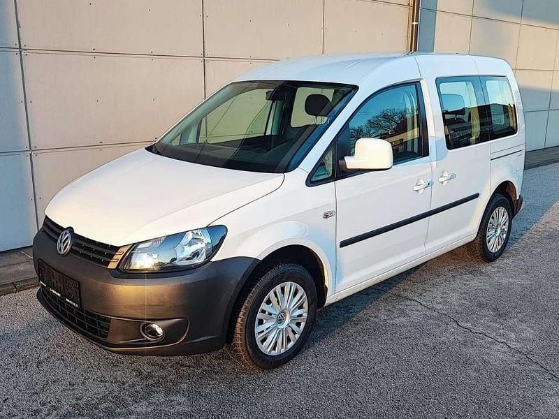 Gebraucht VW Caddy Trendline 75 PS (55 kW) 2015 Weiß Van / Kleinbus
