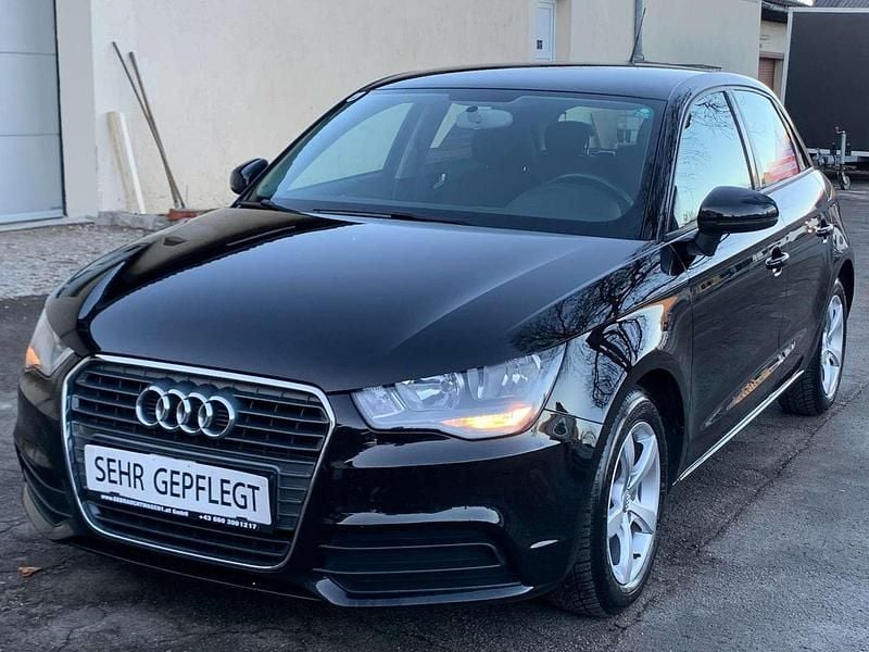 Gebraucht Audi A1 Attraction 86 PS (63 kW) 2013 Schwarz Kleinwagen