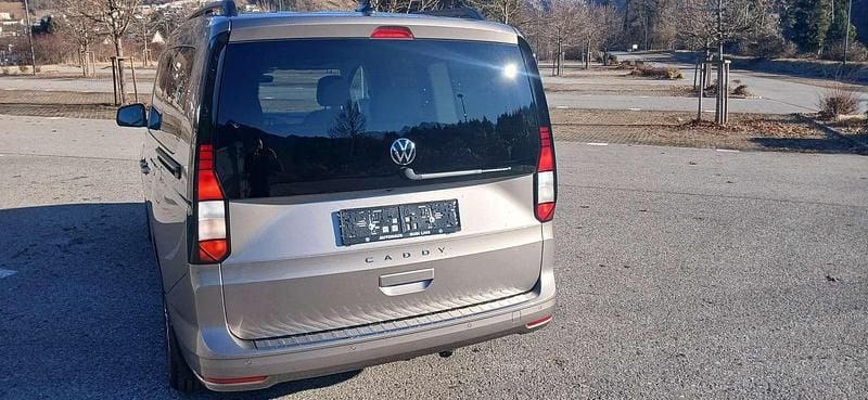 Gebraucht VW Caddy Maxi Life 102 PS (75 kW) 2025 Beige Van / Kleinbus