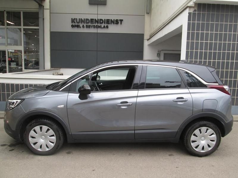 Gebraucht Opel Crossland X 110 PS (80 kW) 2017 Licht grau SUV