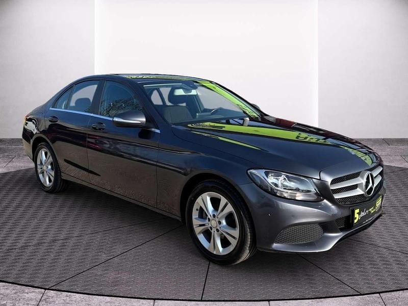 Gebraucht Mercedes C180 116 PS (85 kW) 2015 Grau Limousine