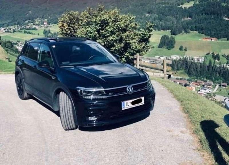 Schwarz Gebraucht 2020 VW Tiguan R-line SUV | € 32.900 (Fairer Preis) - Bild 1/3