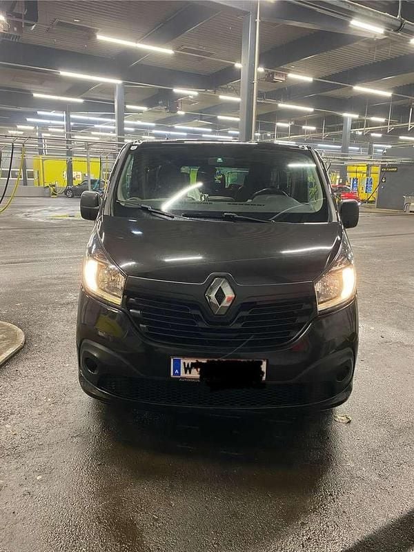 Gebraucht Renault Trafic Dynamique 140 PS (102 kW) 2015 Van / Kleinbus
