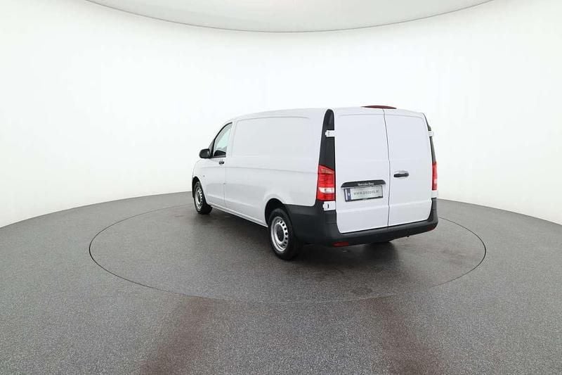 Gebraucht Mercedes Vito 163 PS (119 kW) 2021 Weiß Van