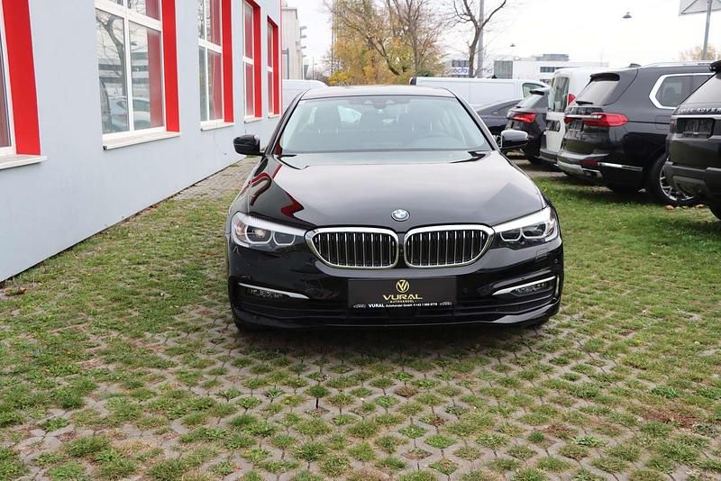 Gebraucht BMW 530e Sport Line 252 PS (185 kW) 2019 Schwarz Limousine