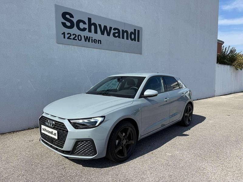 Neu Audi A1 95 PS (69 kW) 2025 Grau Kleinwagen