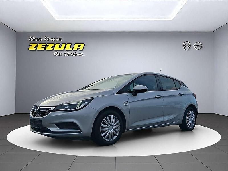 Gebraucht Opel Astra Edition 110 PS (80 kW) 2015 Silber Kleinwagen